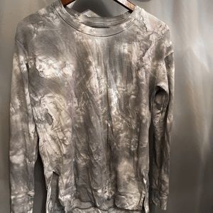 Long sleeve comfy tee